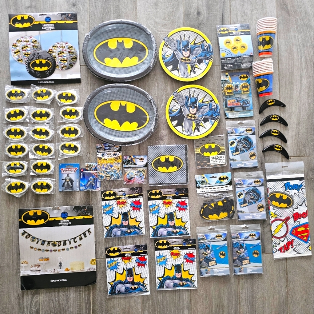 BATMAN Boy Birthday party bundle NWT